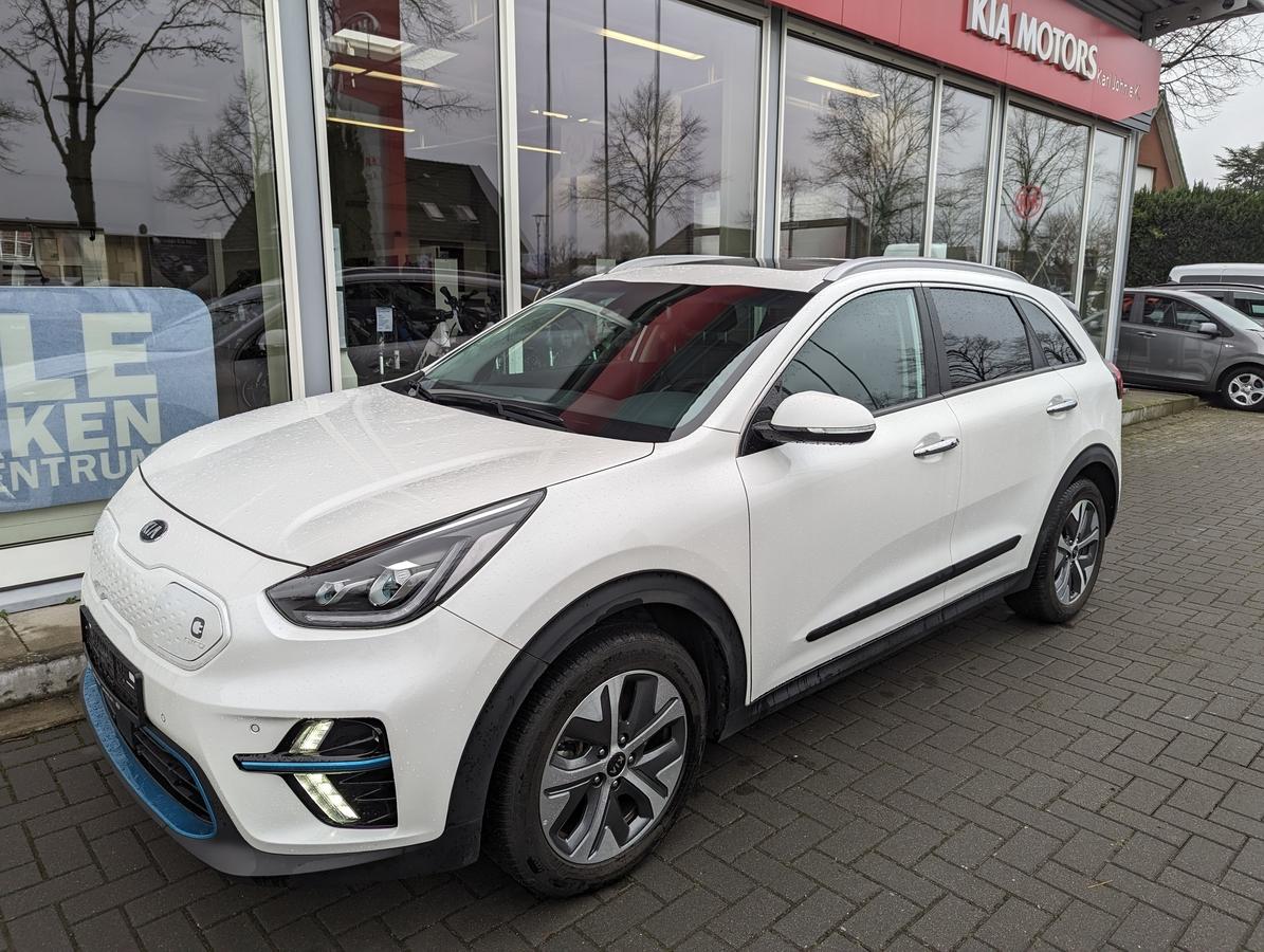 Kia e-Niro Spirit Vollaustattung Glasdach wenig KM 1.Hand