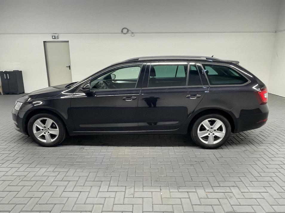 Skoda Octavia Combi Navi/SHZ/PDC/AHK/Tempomat/LM