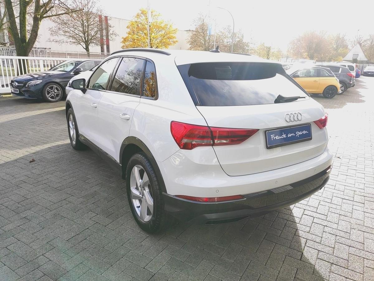 Audi Q3 LED/Carplay/AHK/ACC/DAB/PDC/